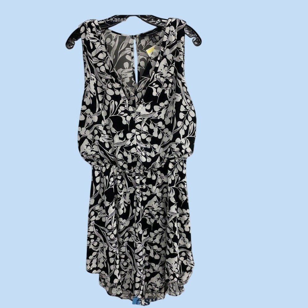 White House Black Market Black White Leaf Print Sleeveless Surplice Dress 10